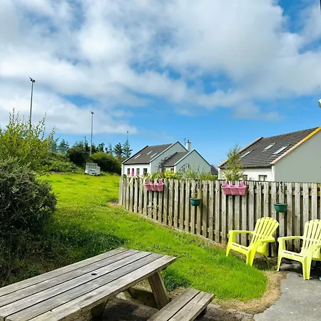 House No 3 Lispole Homes بيت للعطل