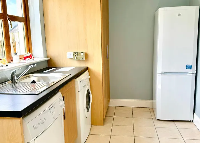 Semesterbostad House No 3 Lispole Homes