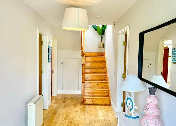 House No 3 Lispole Homes * Dingle